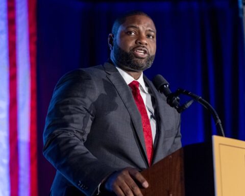 Congresista Byron Donalds habla de manera contundente sobre Cuba